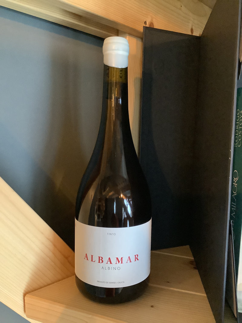 ALBAMAR ALBINO